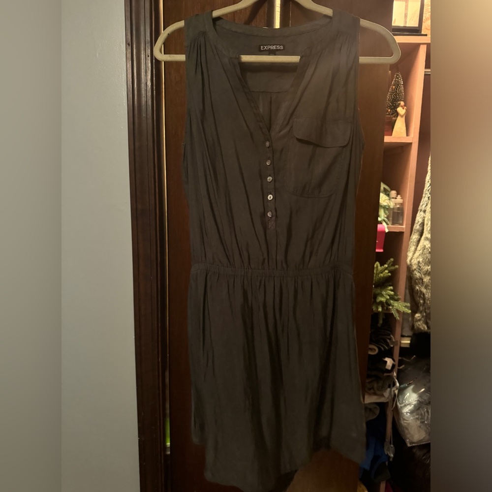 Express dress - M